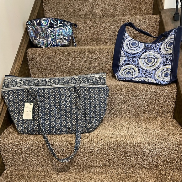Vera Bradley - Picture 6 of 15